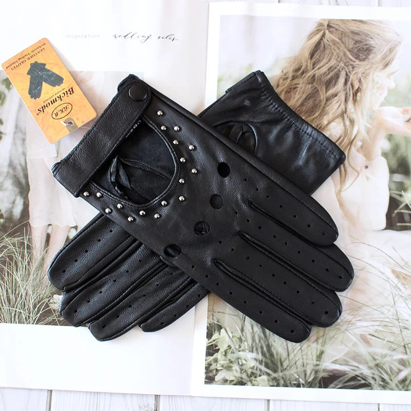 Equestrian Summer  Women's  Leather Gloves / Unlined Fashion Hollow Out Style . Ghoddosh