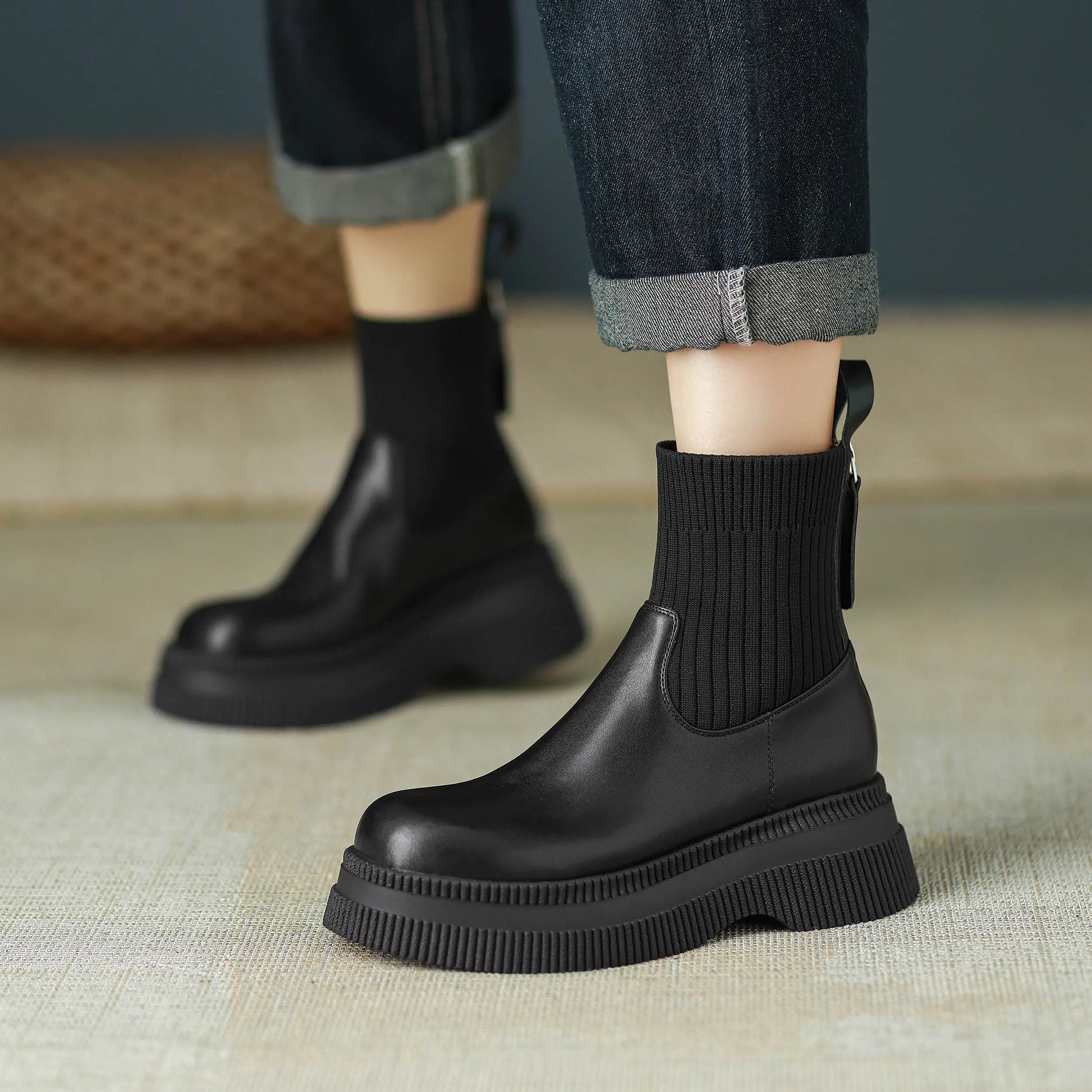 Casual Round-Toe Slip-On Ankle Boots - Ghoddosh