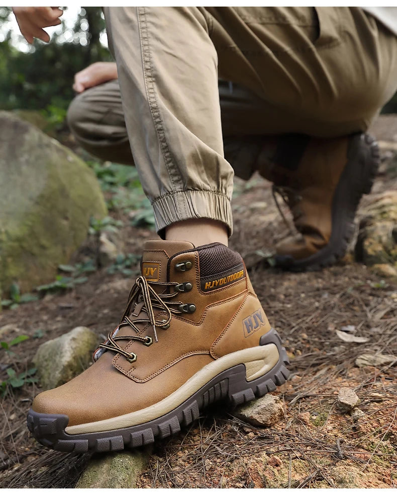 Top Leather Men's  Breathable  Boots , Outdoor Men Non-slip  Ankle Boots - Ghoddosh