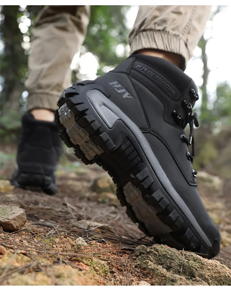 Top Leather Men's  Breathable  Boots , Outdoor Men Non-slip  Ankle Boots - Ghoddosh