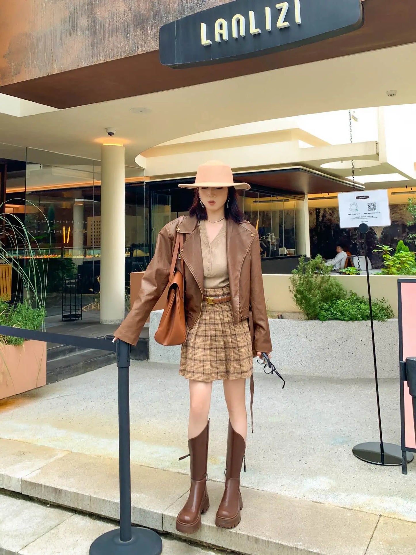 Handmade Full Grain Leather Round Toe Med Riding Heels / Long Boots Platform Deign Boots - Ghoddosh