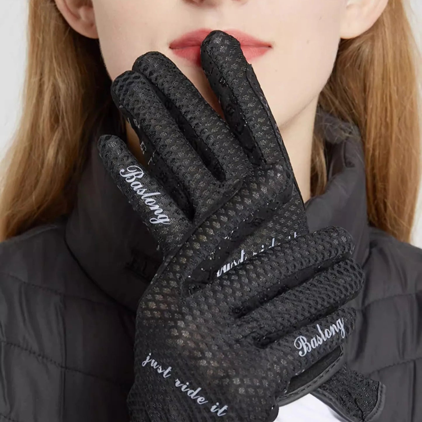 Unisex  Equestrian Gloves / Men's and Women's Riding  Hand-Centered Silicone Non-Slip Breathable Gloves . Ghoddosh