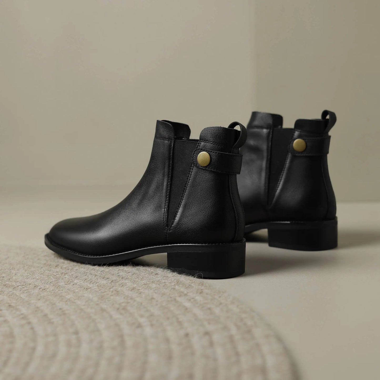 Men’s Genuine Leather Chelsea Ankle Boots — Durable Round-Toe, Elastic Gusset,- Ghoddosh