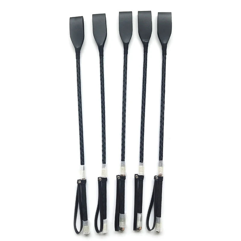 Equestrian Training  Riding Leather  Crop / Lightweight &  Non Slip With Handle . Ghoddosh