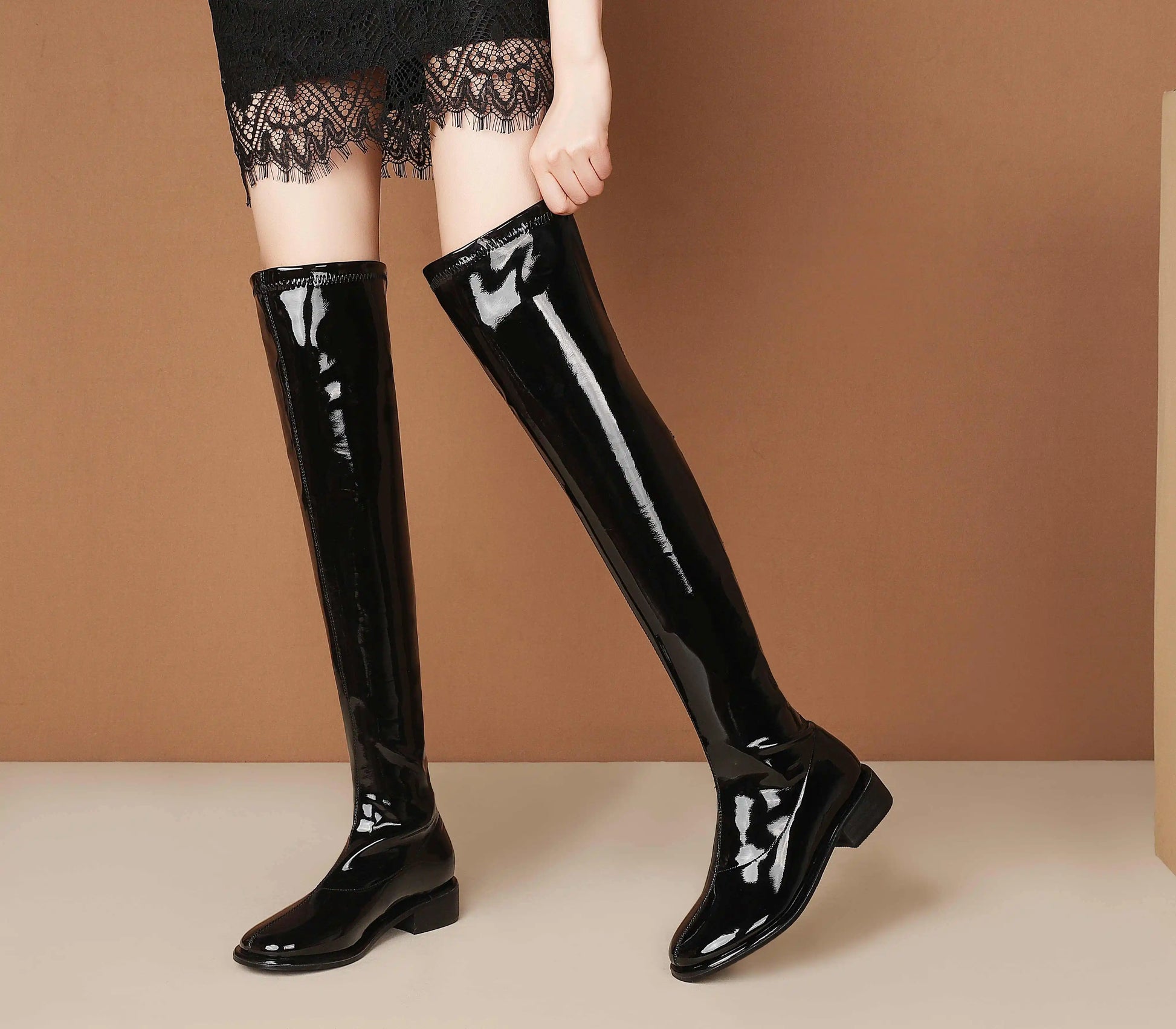 Round Toe Chunky Med Heel Stretch Over-the-knee Boots - Ghoddosh