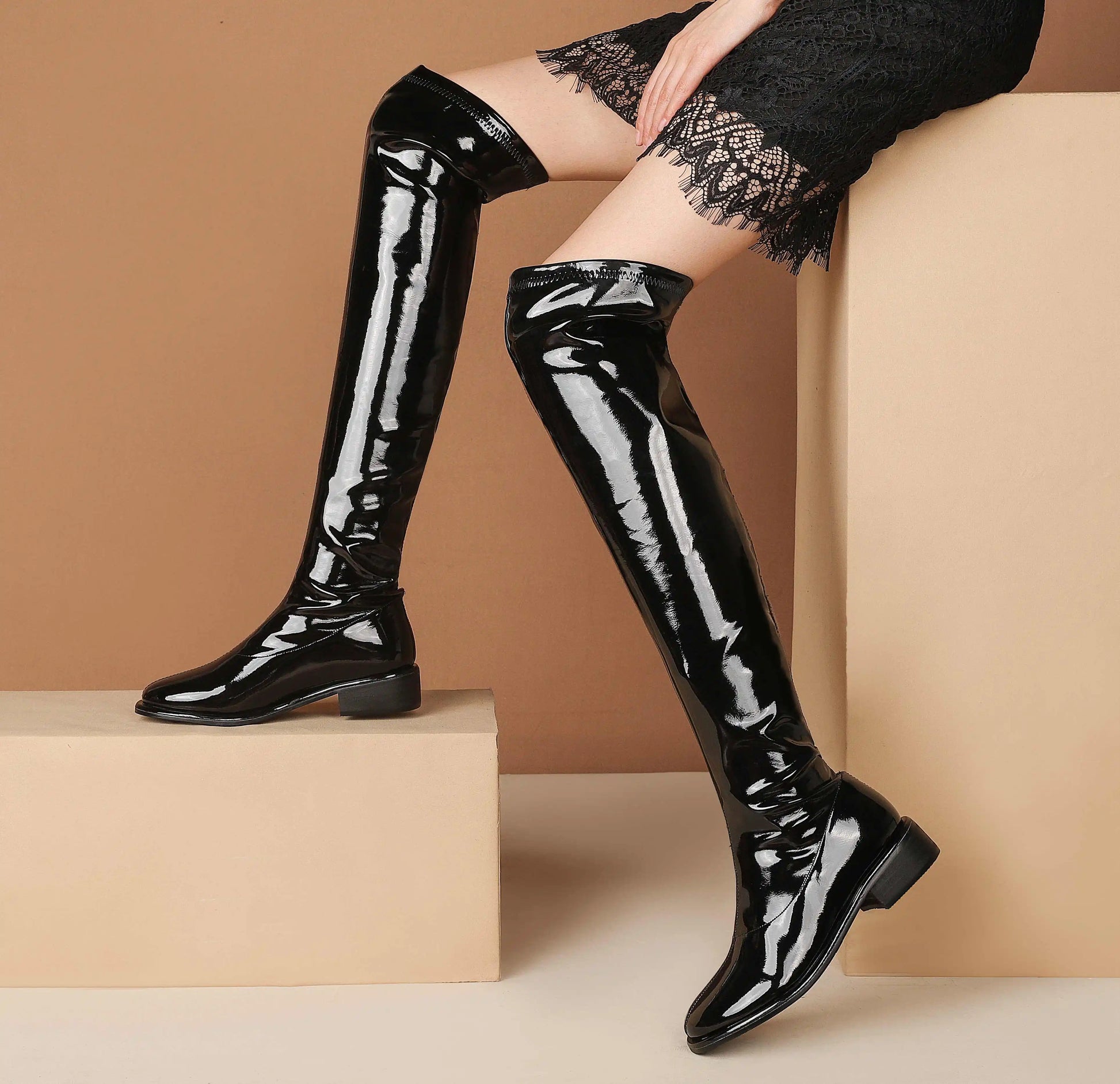 Round Toe Chunky Med Heel Stretch Over-the-knee Boots - Ghoddosh