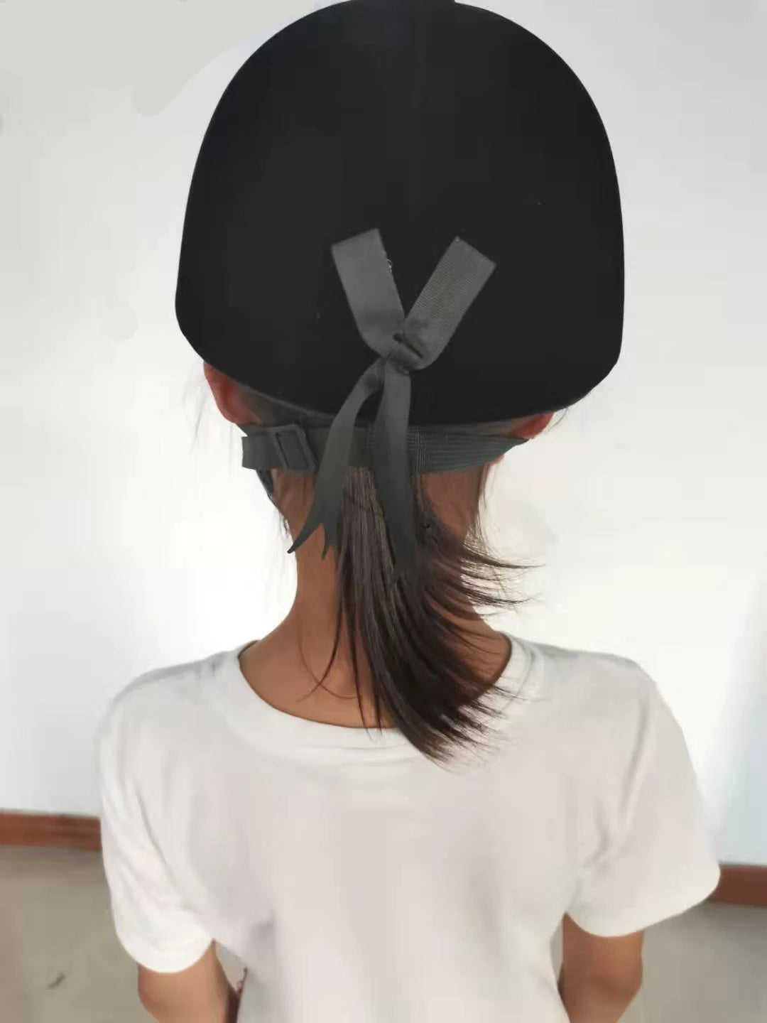 Children’s Velvet Equestrian Helmet – Adjustable ABS Safety Cap for Horse Riding (50–59cm)