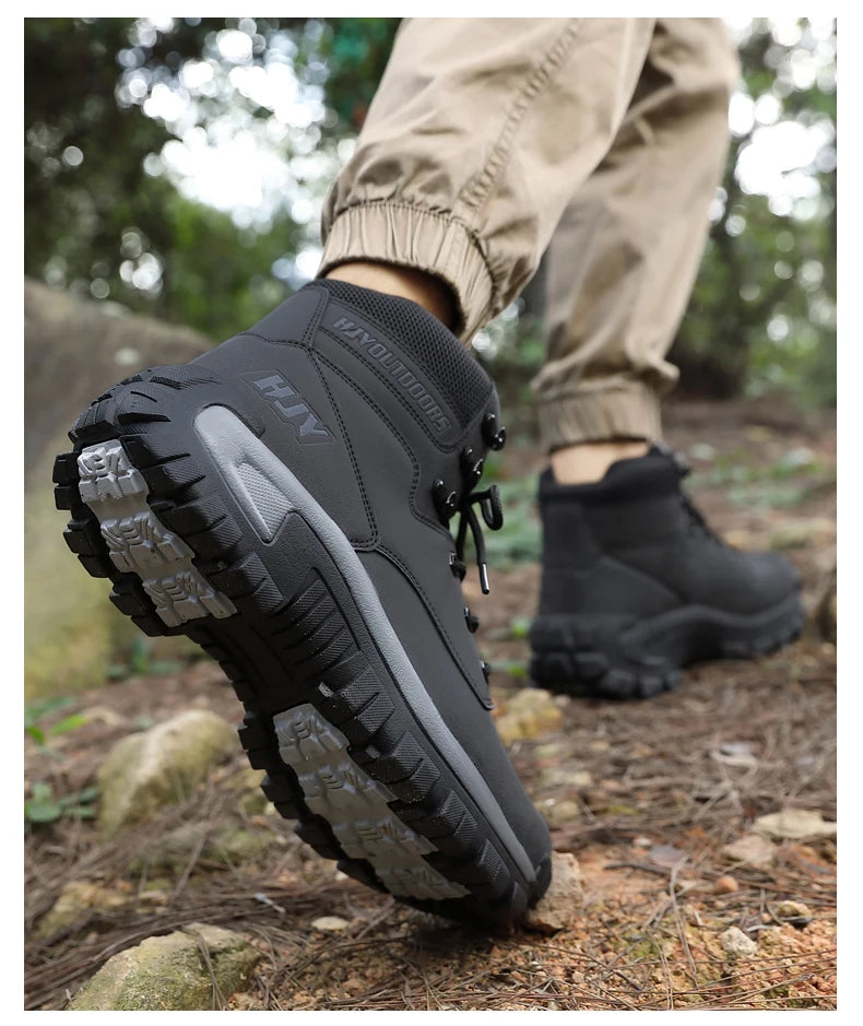 Top Leather Men's  Breathable  Boots , Outdoor Men Non-slip  Ankle Boots - Ghoddosh