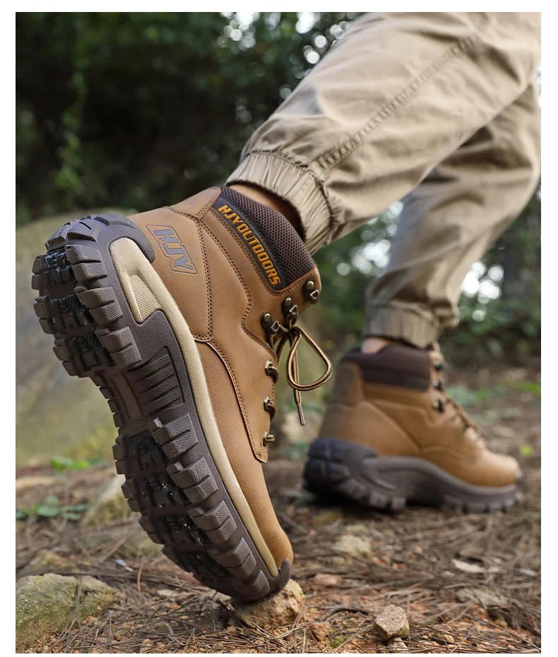 Top Leather Men's  Breathable  Boots , Outdoor Men Non-slip  Ankle Boots