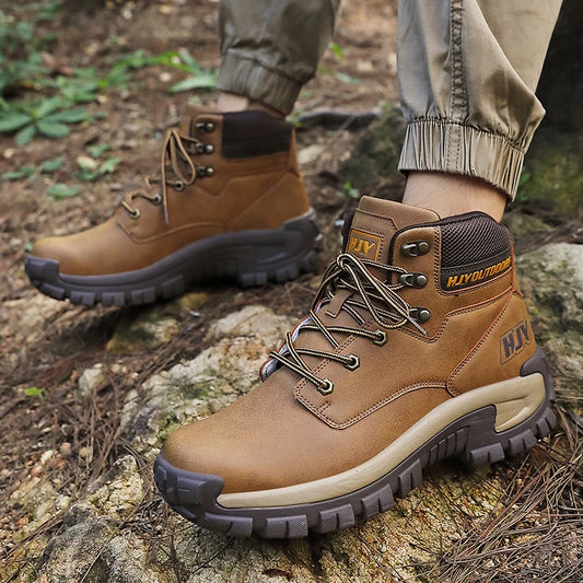 Top Leather Men's  Breathable  Boots , Outdoor Men Non-slip  Ankle Boots - Ghoddosh
