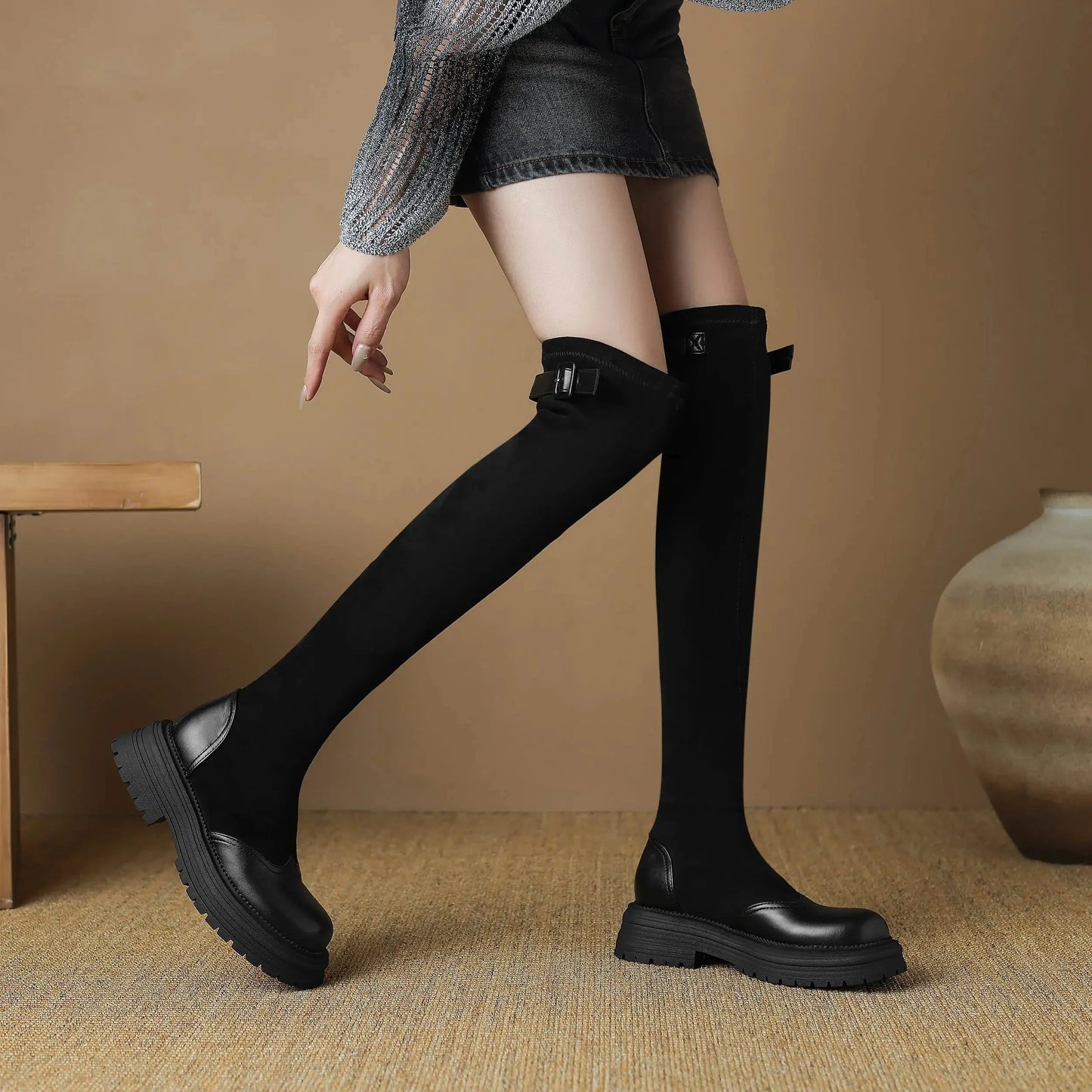 Microfiber Flock Chunky med Heels Round Toe Stretch Long Boots with buckles - Ghoddosh