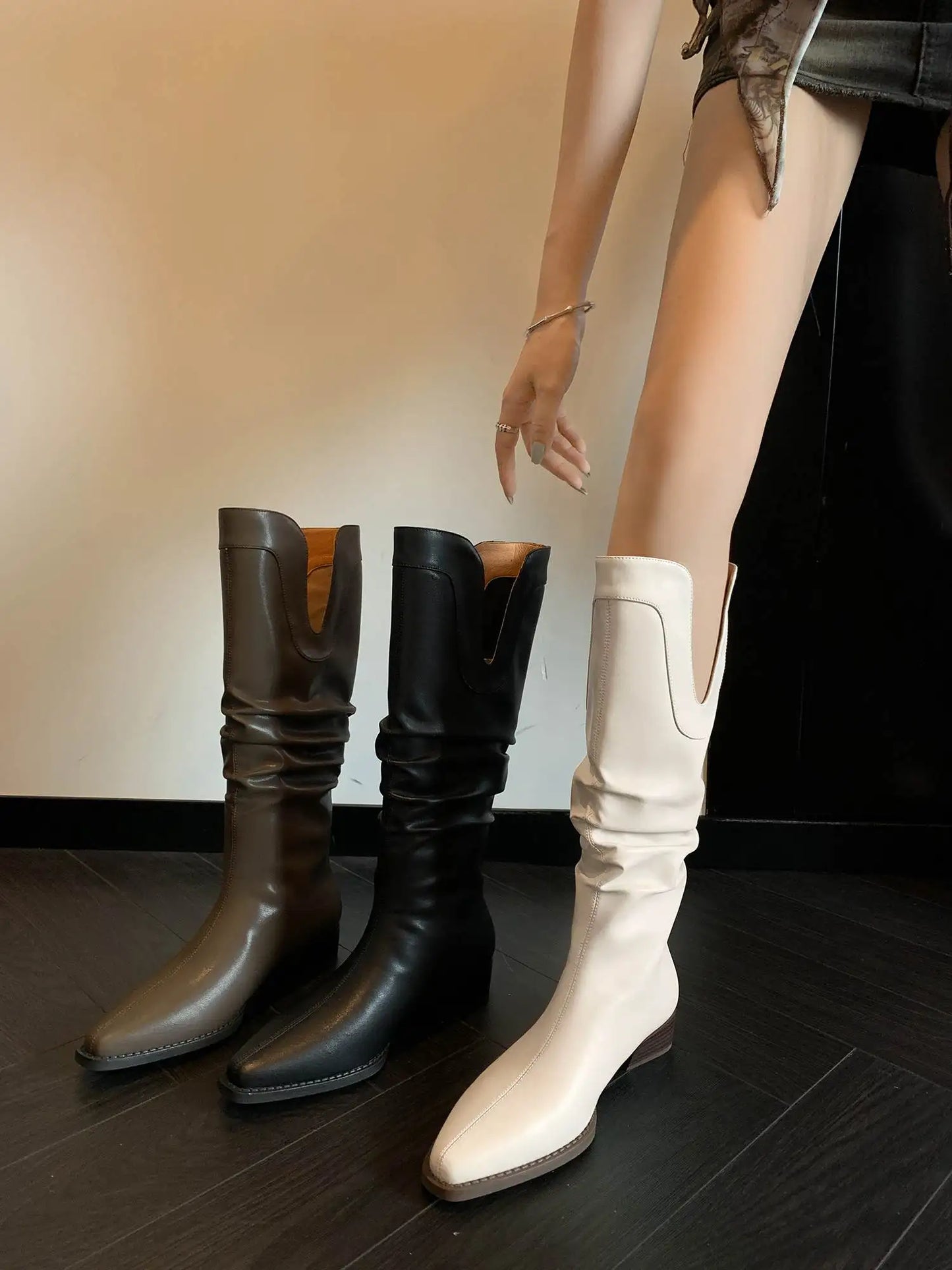 2026 New Cow Leather Round Toe Low Heels Winter Warm Riding Knee Boots  - ghoddosh.com