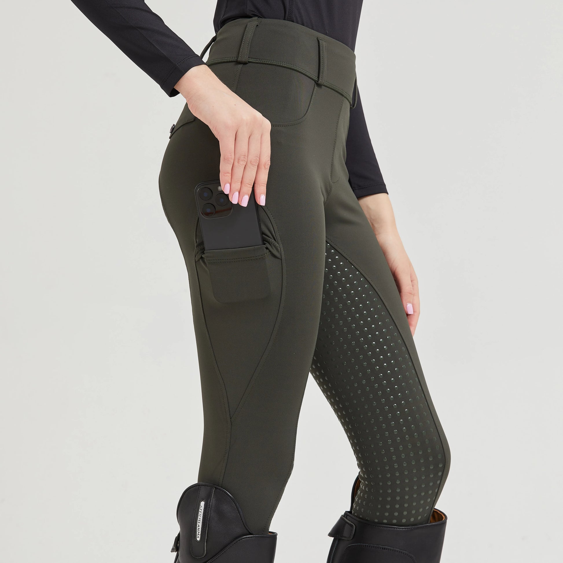 Professional horse riding anti-slip Breeches / quick-dry tight-fitting pants for Equestrian Activities . Ghoddosh