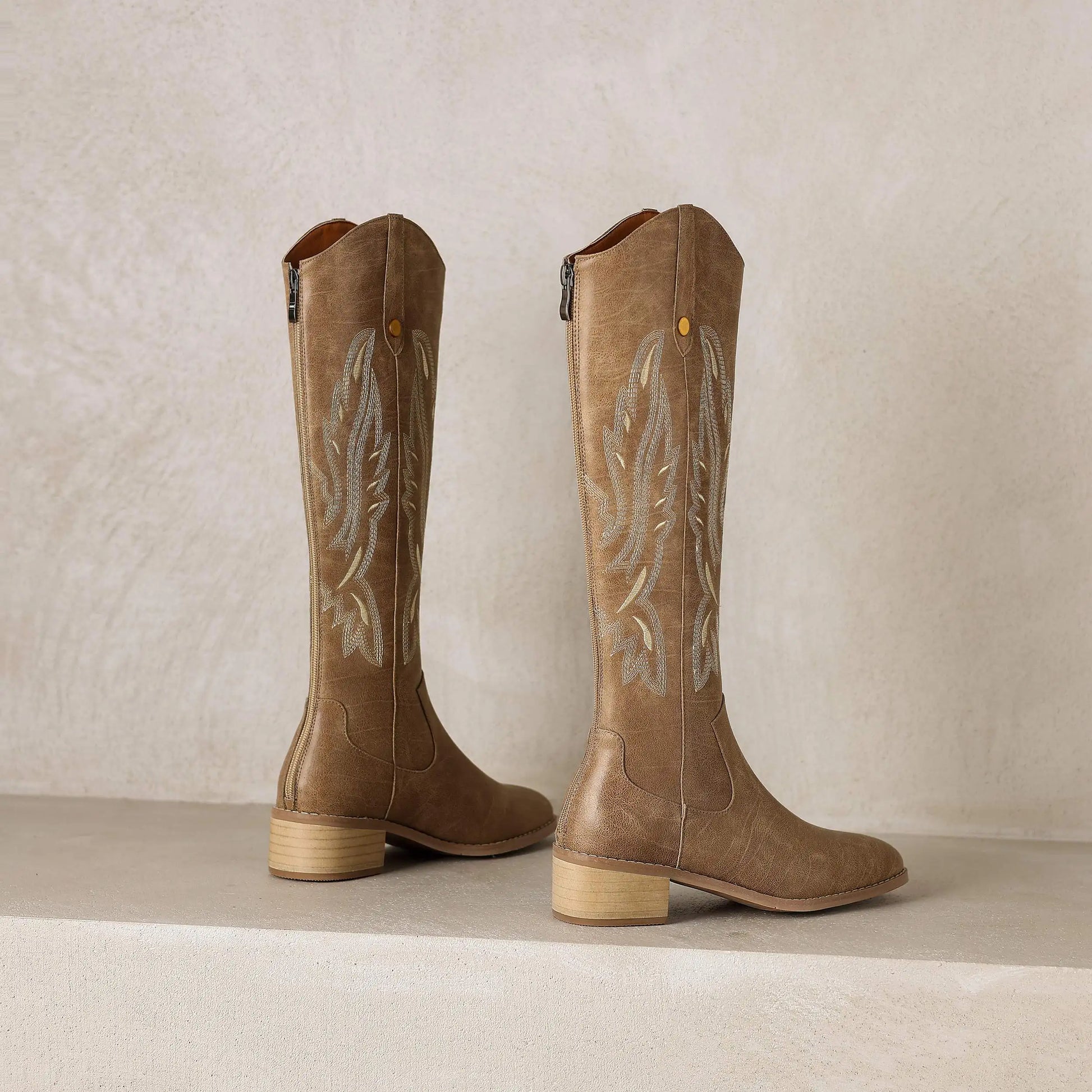 Cow Leather Embroider High Heels Modern Western Boots - Ghddosh