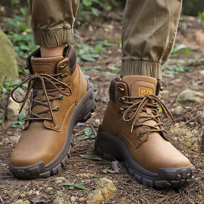 Top Leather Men's  Breathable  Boots , Outdoor Men Non-slip  Ankle Boots - Ghoddosh