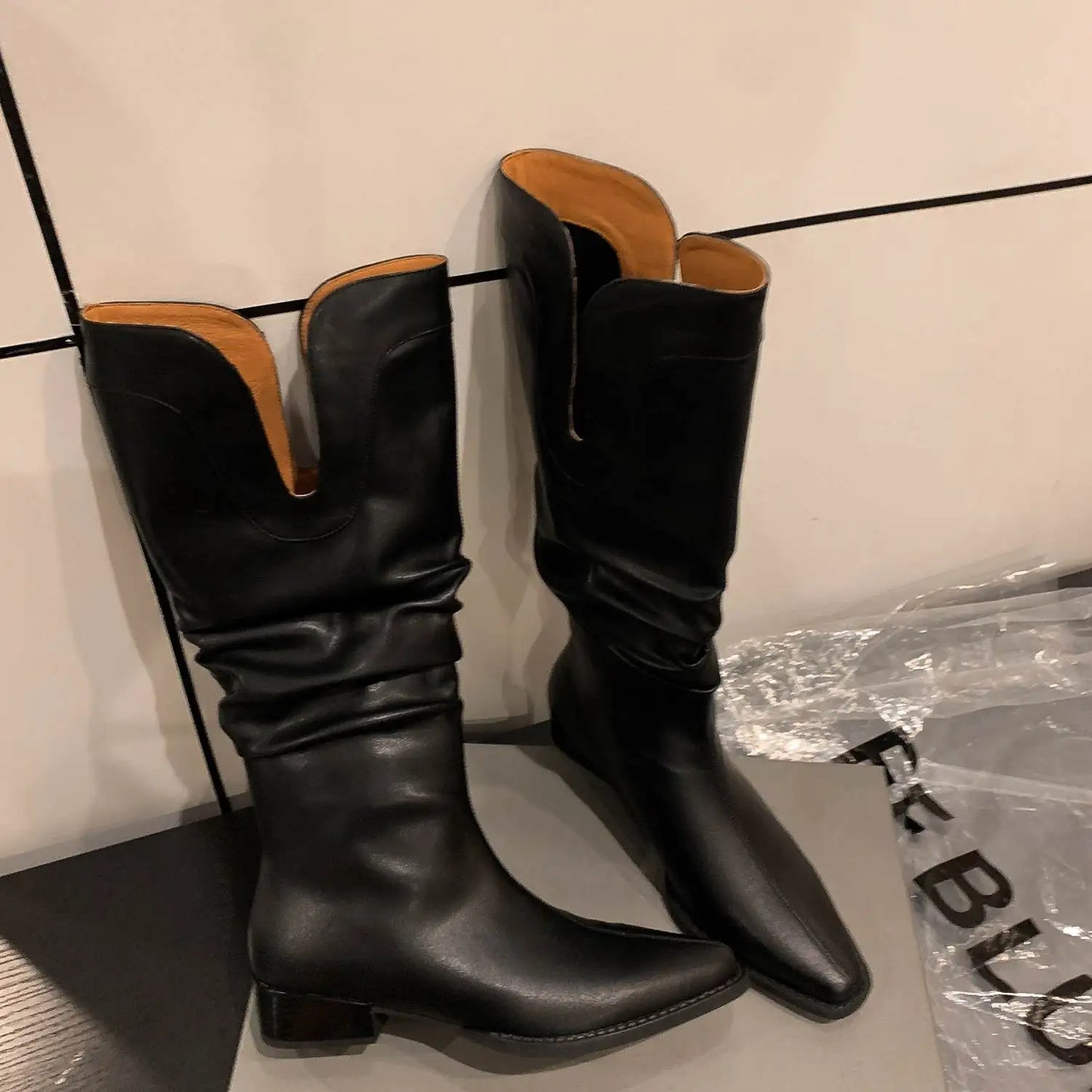 2026 New Cow Leather Round Toe Low Heels Winter Warm Riding Knee Boots  - ghoddosh.com