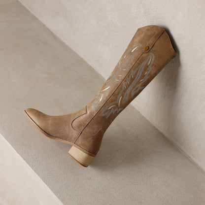 Cow Leather Embroider High Heels Modern Western Boots - Ghoddosh