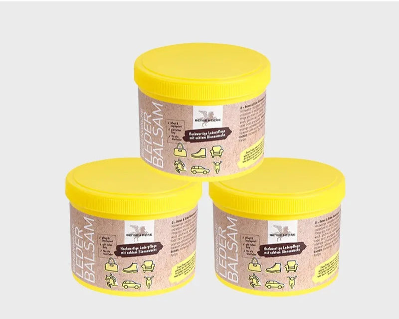 Saddle oil Maintenance  for shiny and moisturized saddle
