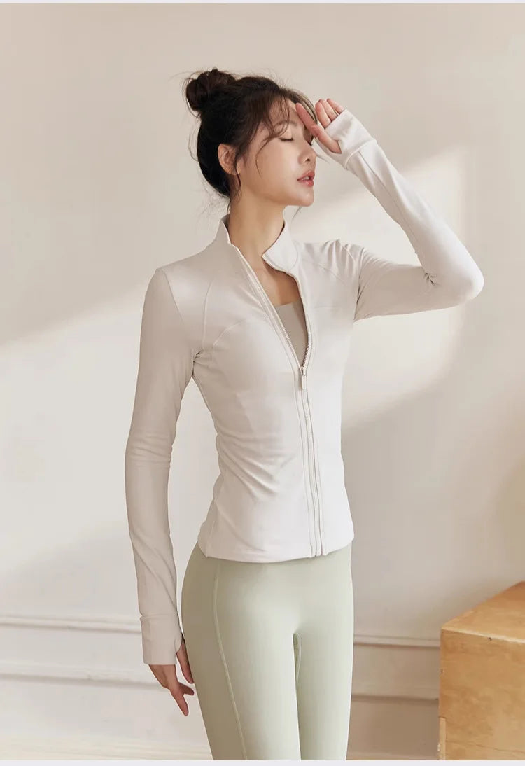 Women  Long Sleeve Quick Dry Sports Jacket  with Thump Hole  @ Ghoddosh.com