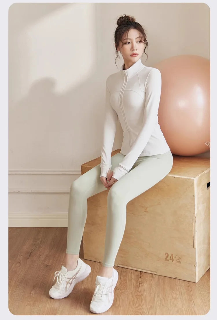 Women  Long Sleeve Quick Dry Sports Jacket  with Thump Hole  @ Ghoddosh.com